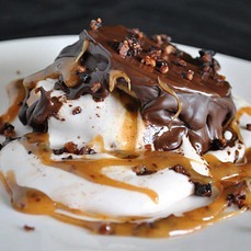 bacon-moon-pie-thumb-229x229-8446