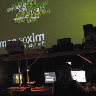 Fixing slides under the main screen